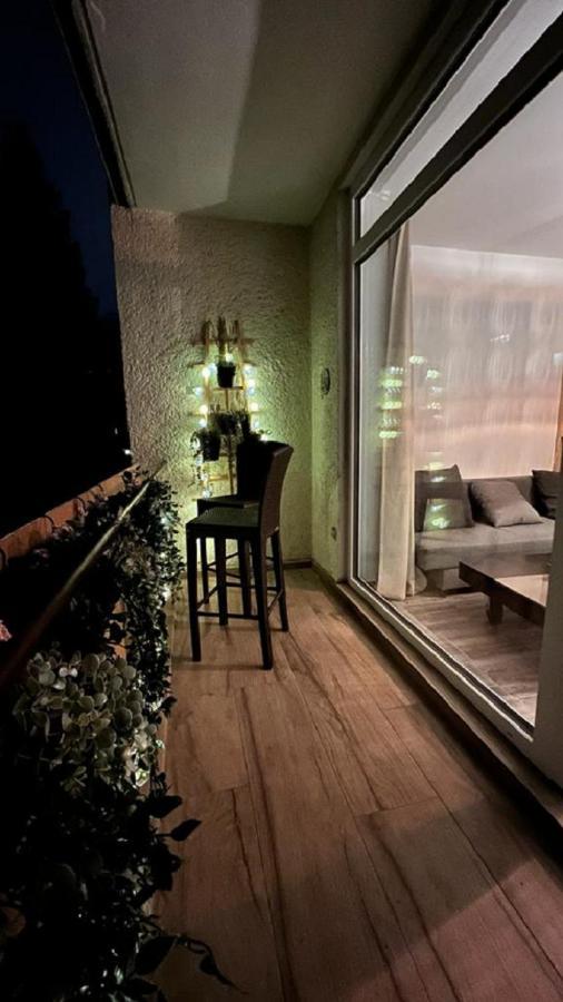 Designer Central Apartment With Terrace & Free Parking Berlin Exterior photo